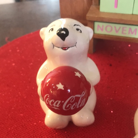 Vintage Coca Cola Salt & Pepper Shakes - Picture 2 of 5